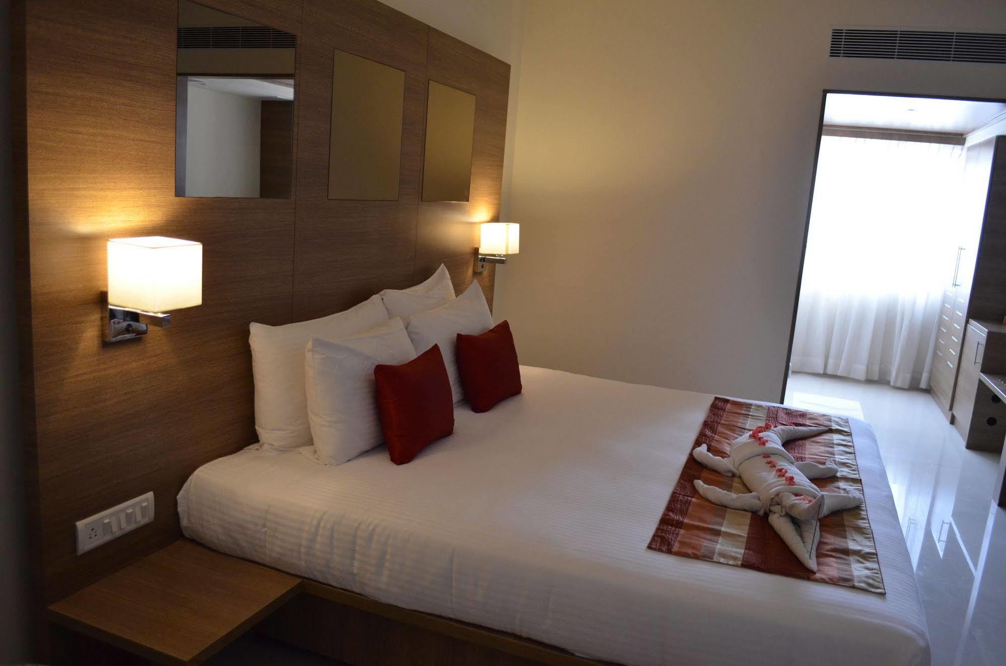 Regency Tiruttani By Grt Hotels Thiruttani Ngoại thất bức ảnh