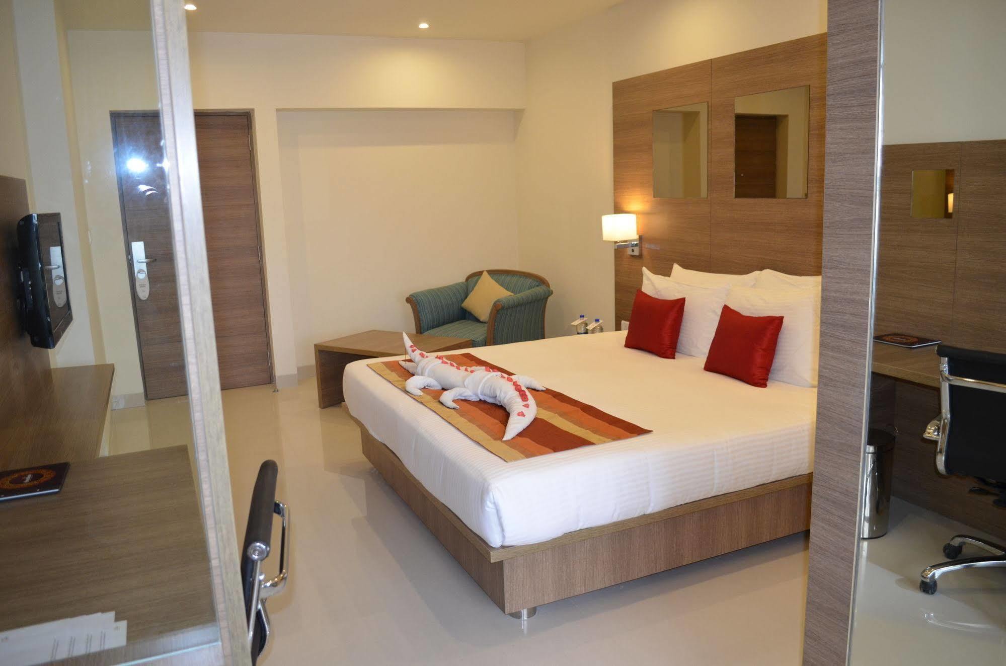 Regency Tiruttani By Grt Hotels Thiruttani Ngoại thất bức ảnh